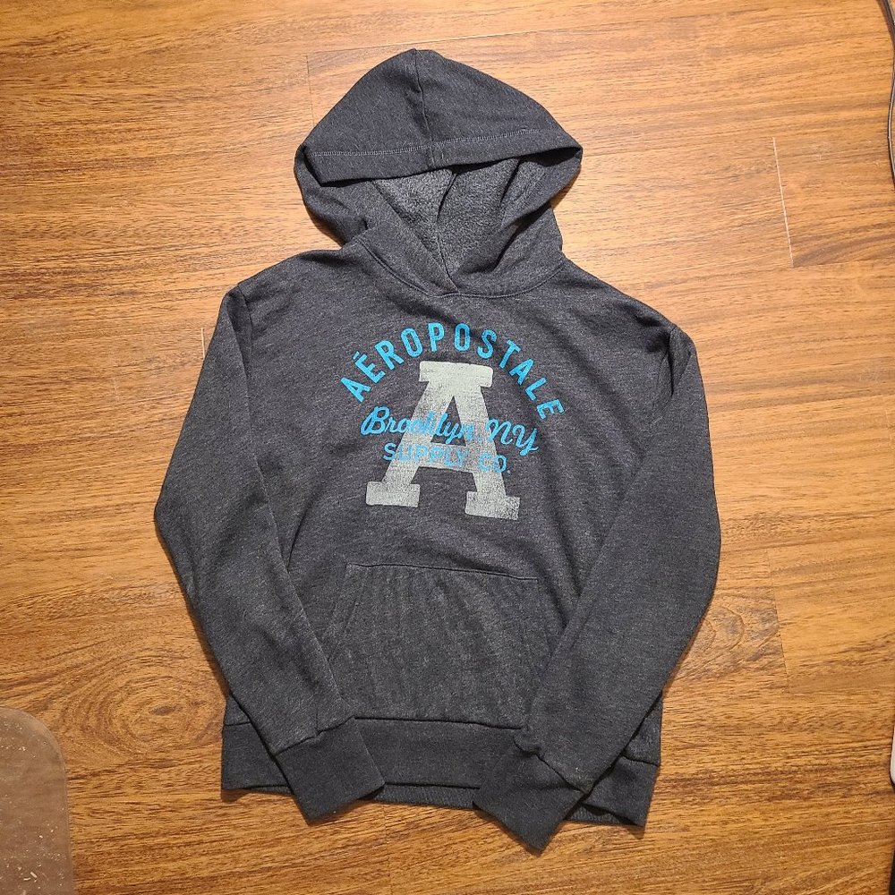 Aeropostale Size Small Gray Hoodie